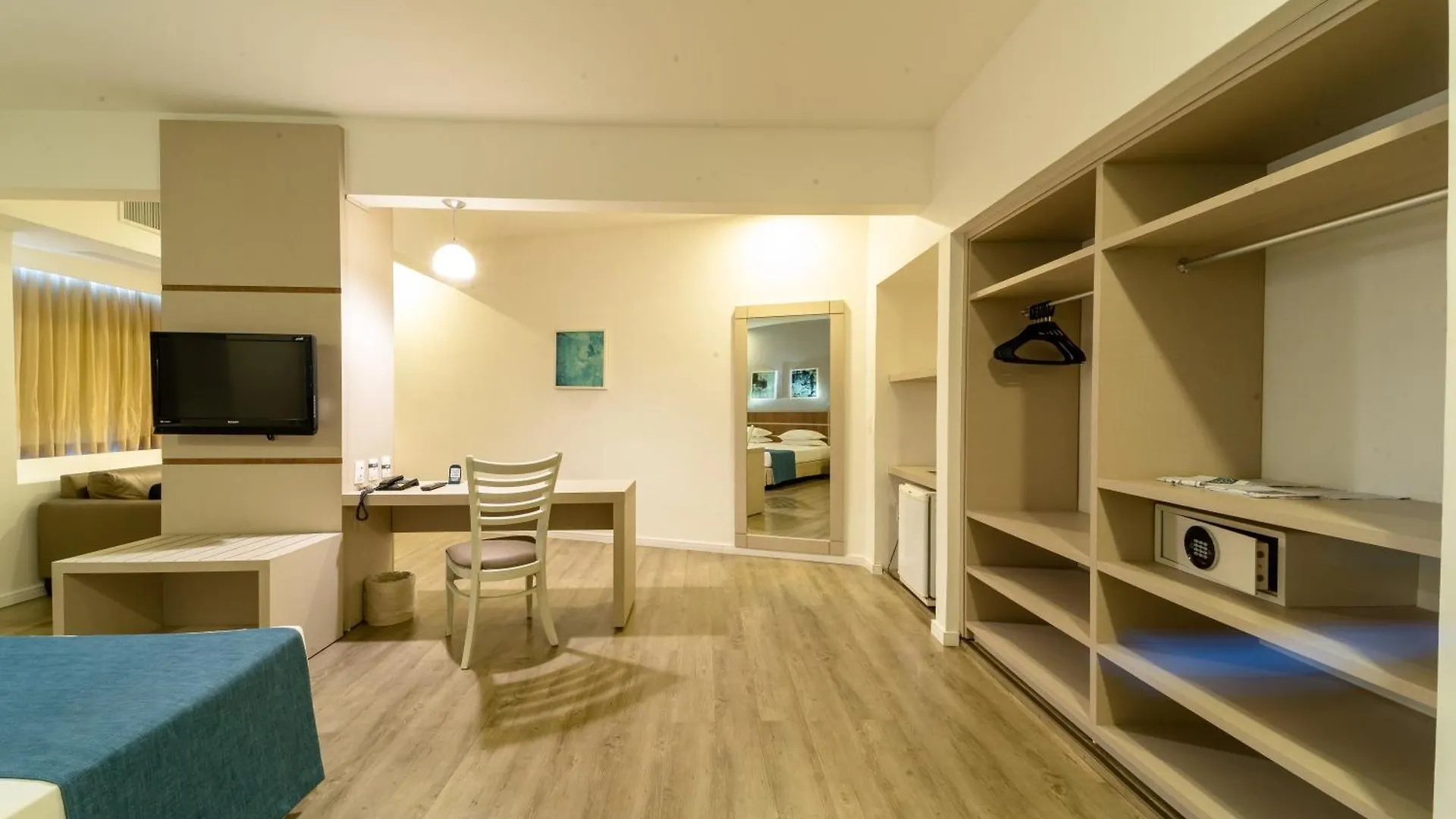 מלון Oasis Imperial & Fortaleza