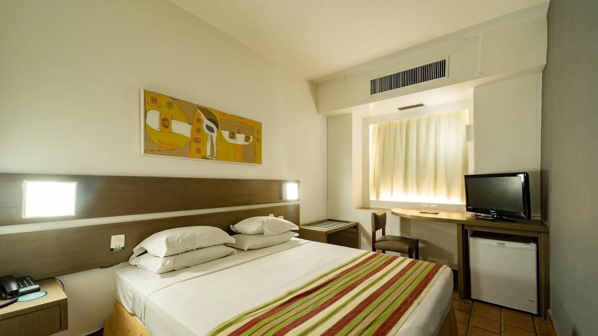 מלון Oasis Imperial & Fortaleza