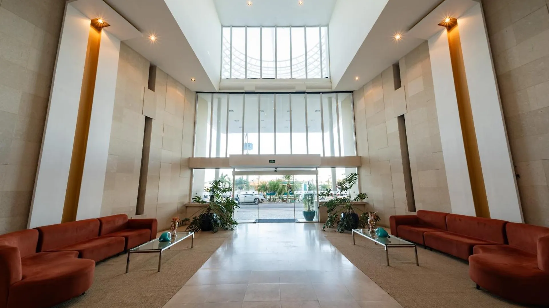 מלון Oasis Imperial & Fortaleza